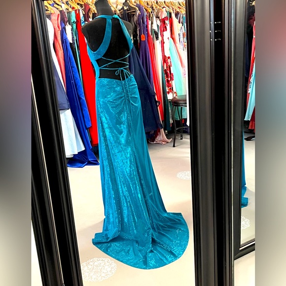 Long metallic dress - Picture 4 of 4